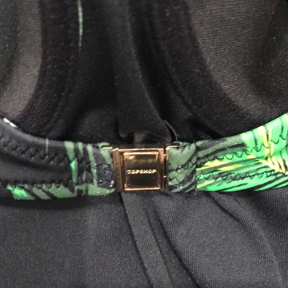 Top shop Maui floral one piece swimsuit - Picture 5 of 6